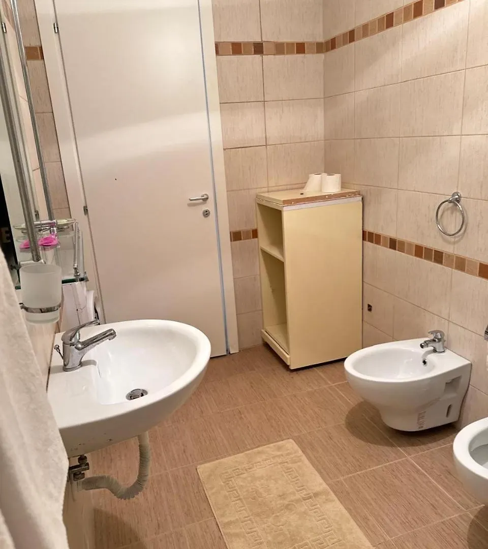 Mel Apartment Durrës Albânia